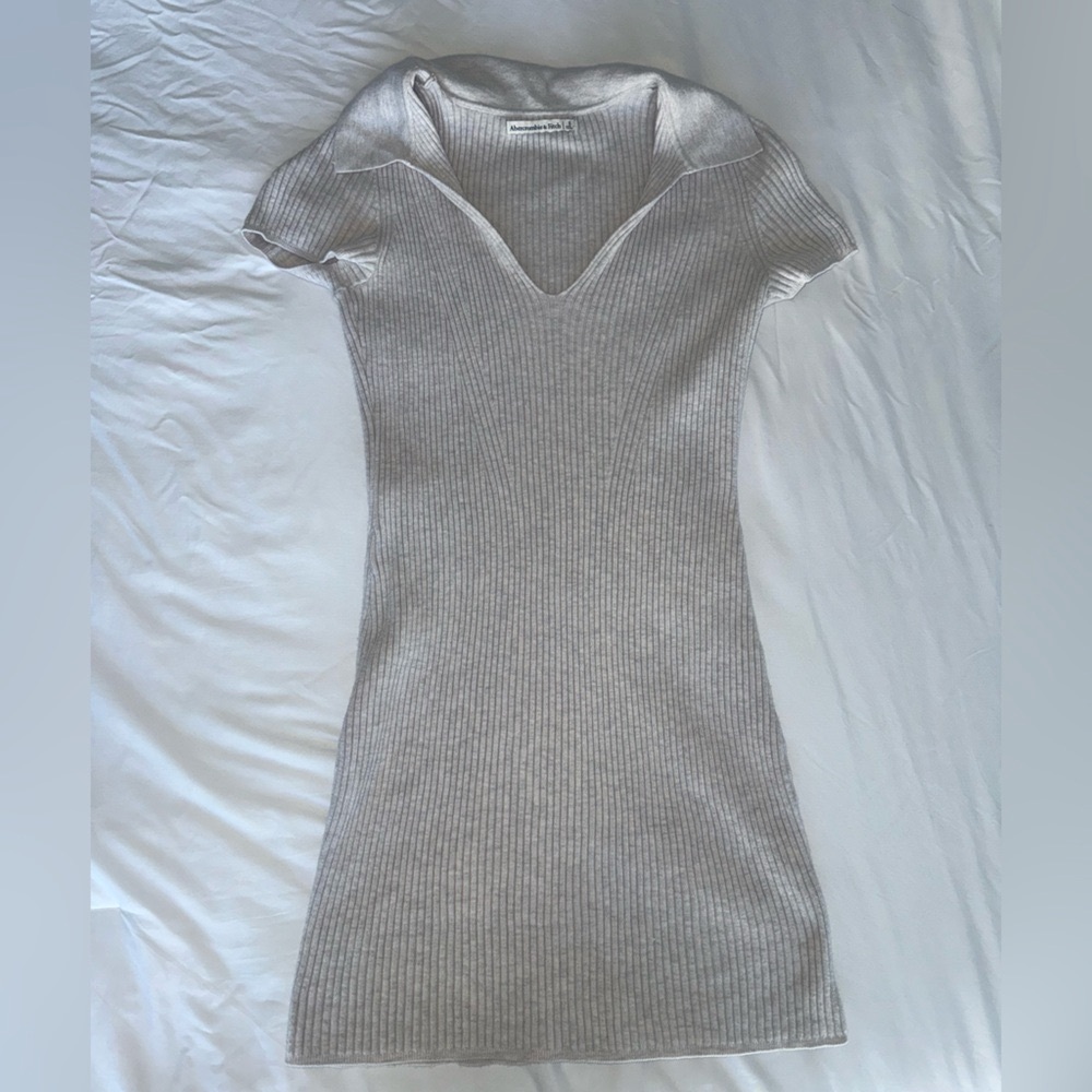 Abercrombie Sweater Dress Size Small